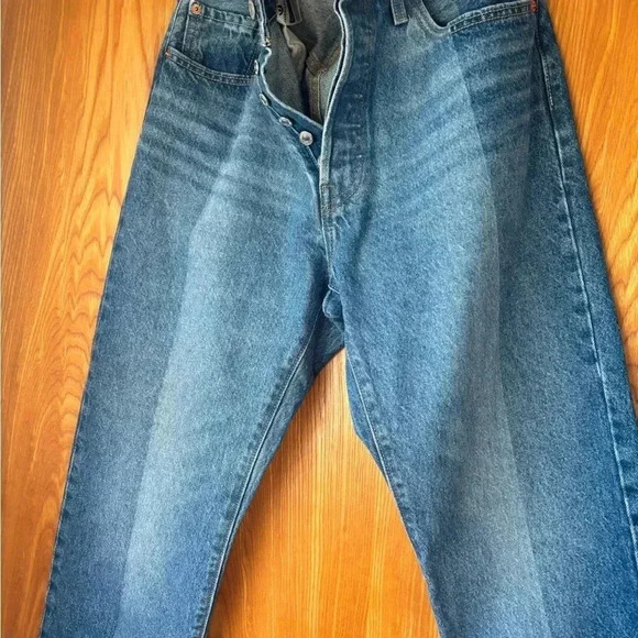 Levi’s 501 Button Fly Two Tone Jeans - Picture 5 of 7